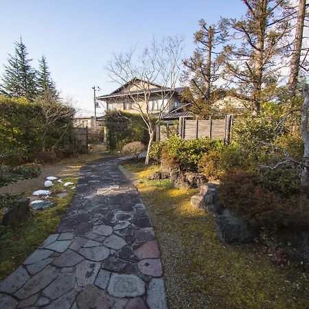 Tomiya Ryokusuian Sado-Taiken Guest House Exterior photo